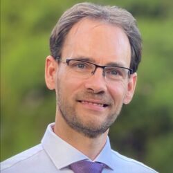 Mikulas Kaufhold