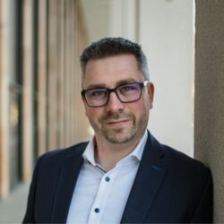 Tobias Frank